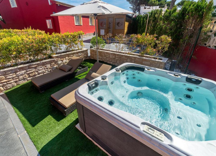 Paradise Bungalow Suite
